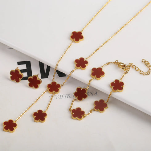 Adjustable Gold-Plated Stainless Steel Plant Flower Bracelet for Women – Trendy Clover Design with Five Leaf Petals, Waterproof & Anti-Allergic Jewelry Gift